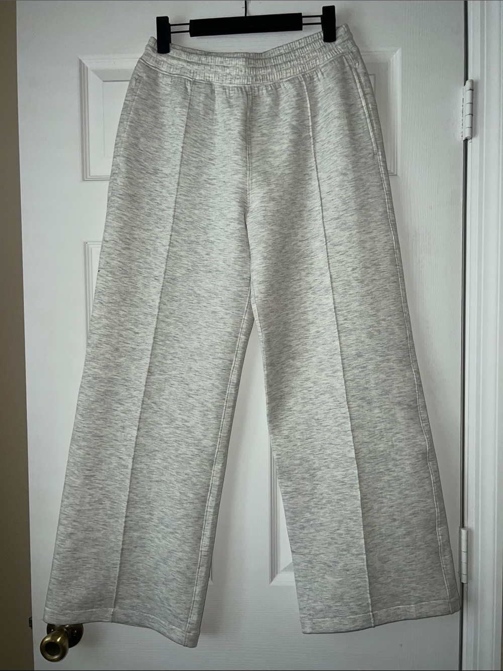 Abercrombie & Fitch YPB NeoKnit Wide Leg Drawstring Sweatpants Small NWOT